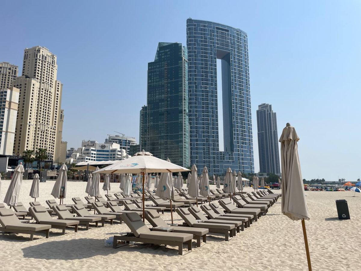 empty marina beach during the summer time