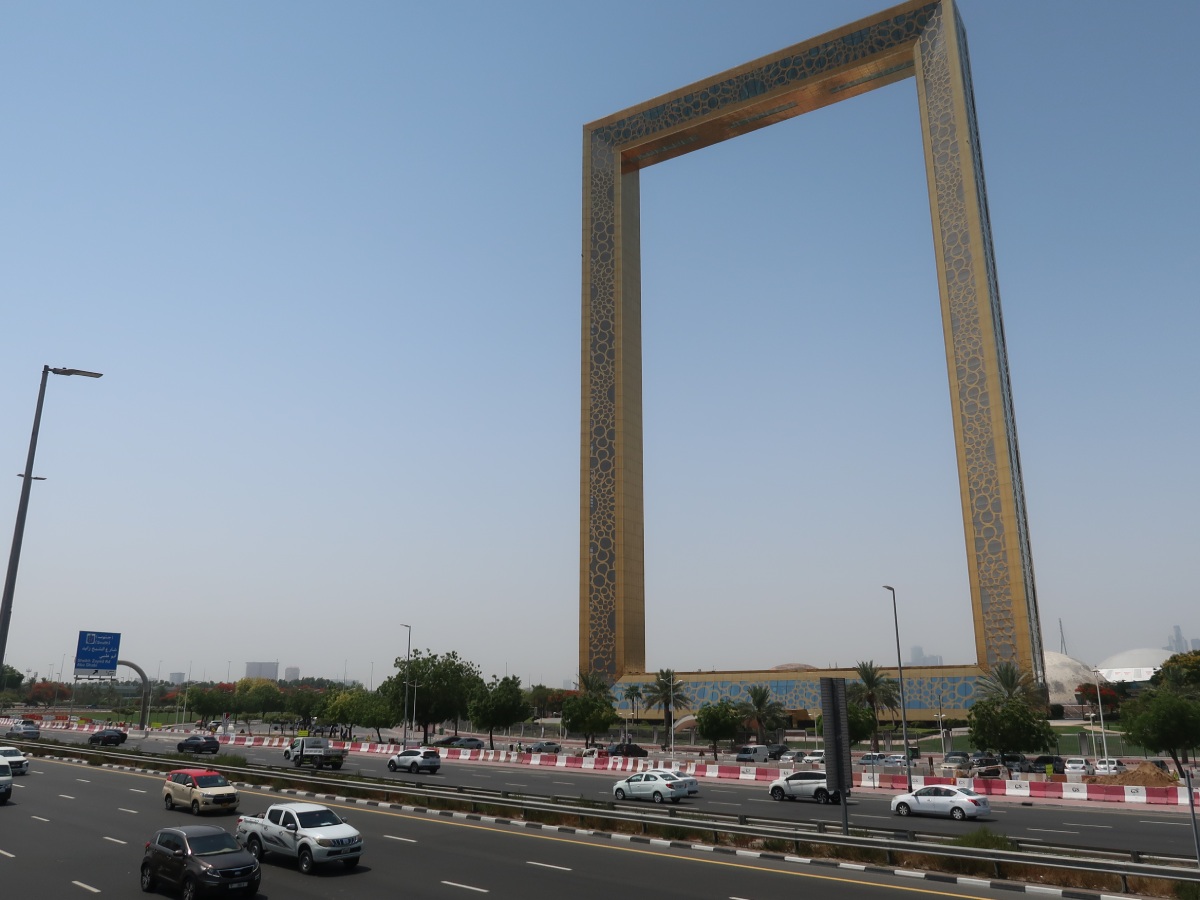 dubai frame