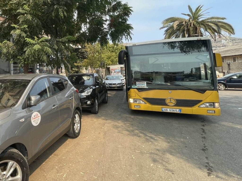 bus saranda ksamil 2