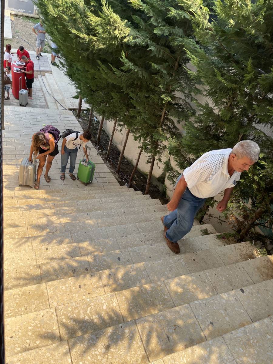 ferry port Saranda luggage struggle