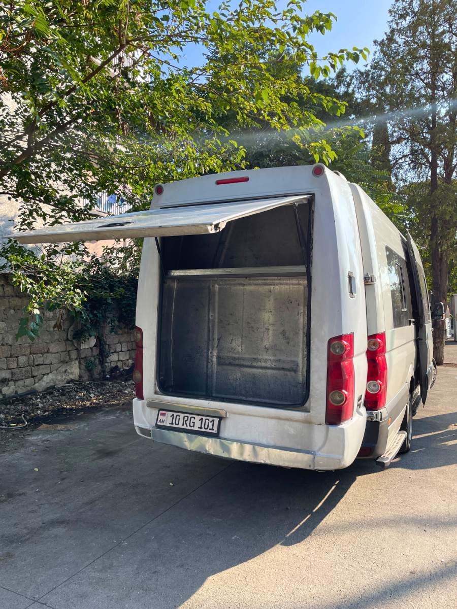 tbilisi yerevan minivan from the back