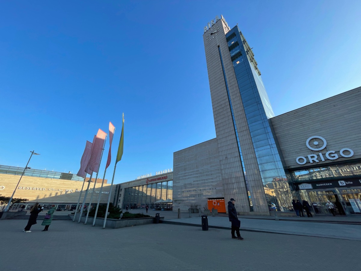 Riga train station connected to shopping mall